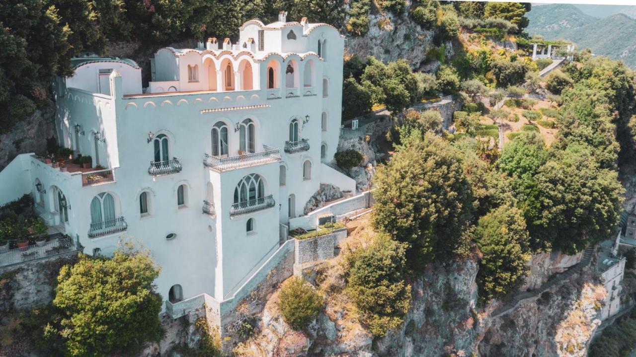Affittacamere La Rondinaia 4*